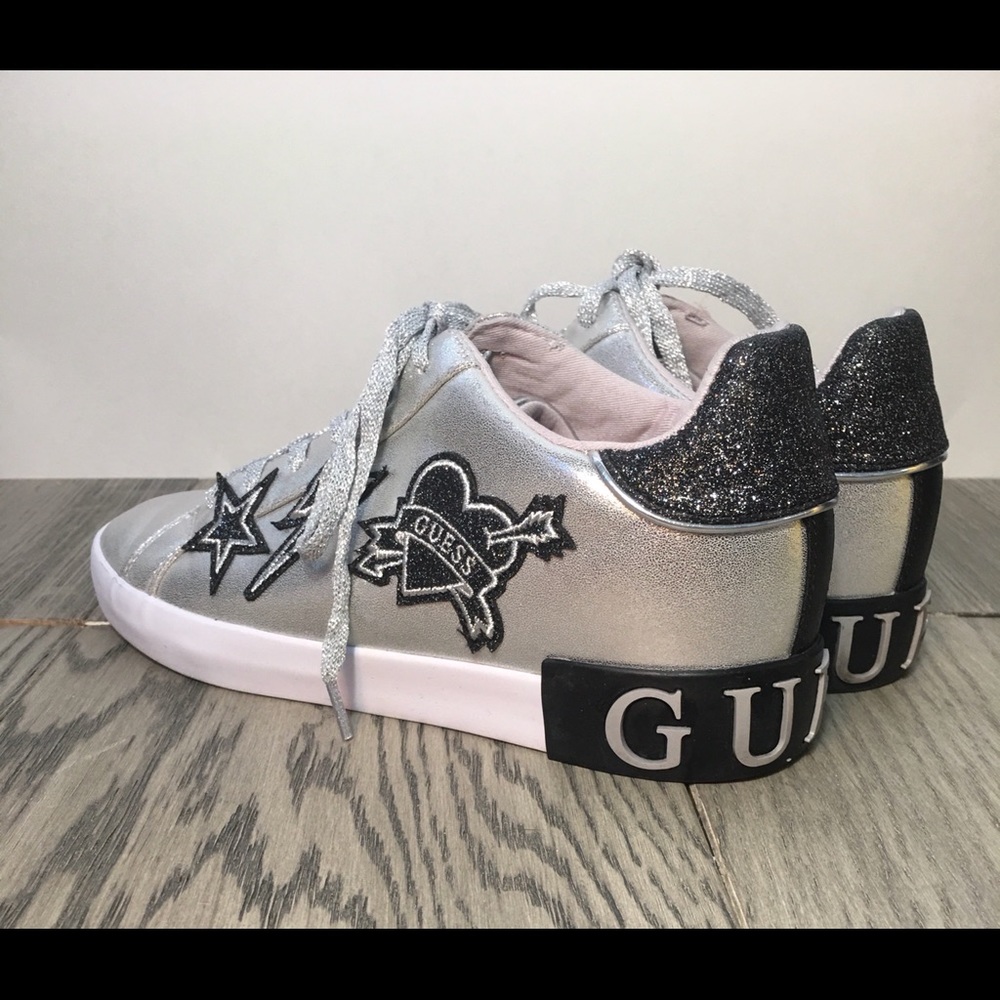 Womens Guess Shoes size 8M GWPATH 507-0519